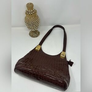 Vintage Via Piaggi Chic Brown Crocodile-Embossed Shoulder Bag